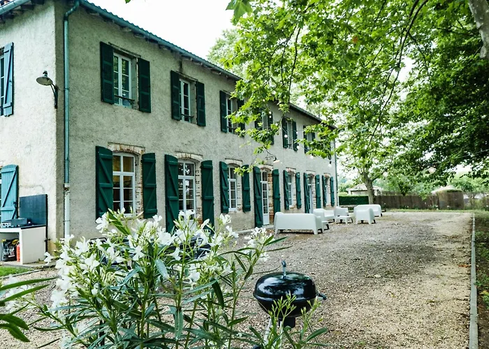 Du Chemin Des Dames Pensión Montauban