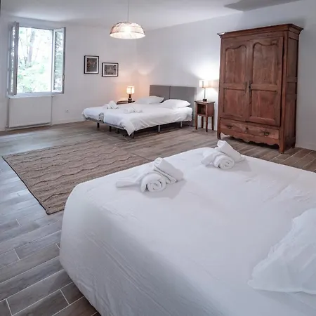 בית הארחה Du Chemin Des Dames מונטובן