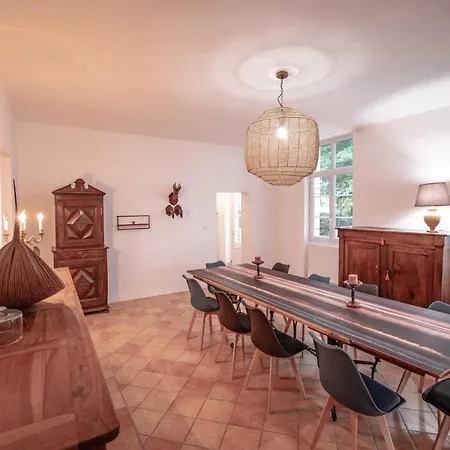 Du Chemin Des Dames מונטובן