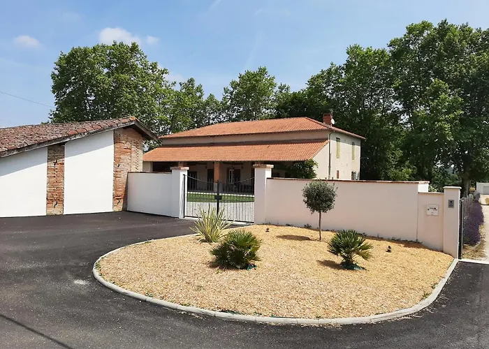 Du Chemin Des Dames Μοντωμπάν