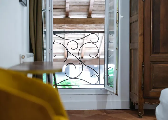 Du Chemin Des Dames * Μοντωμπάν