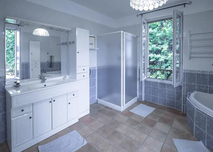 Du Chemin Des Dames Πανσιόν *